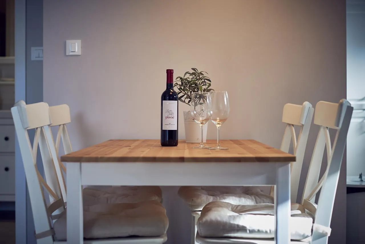 Apartments Tonka Trogir